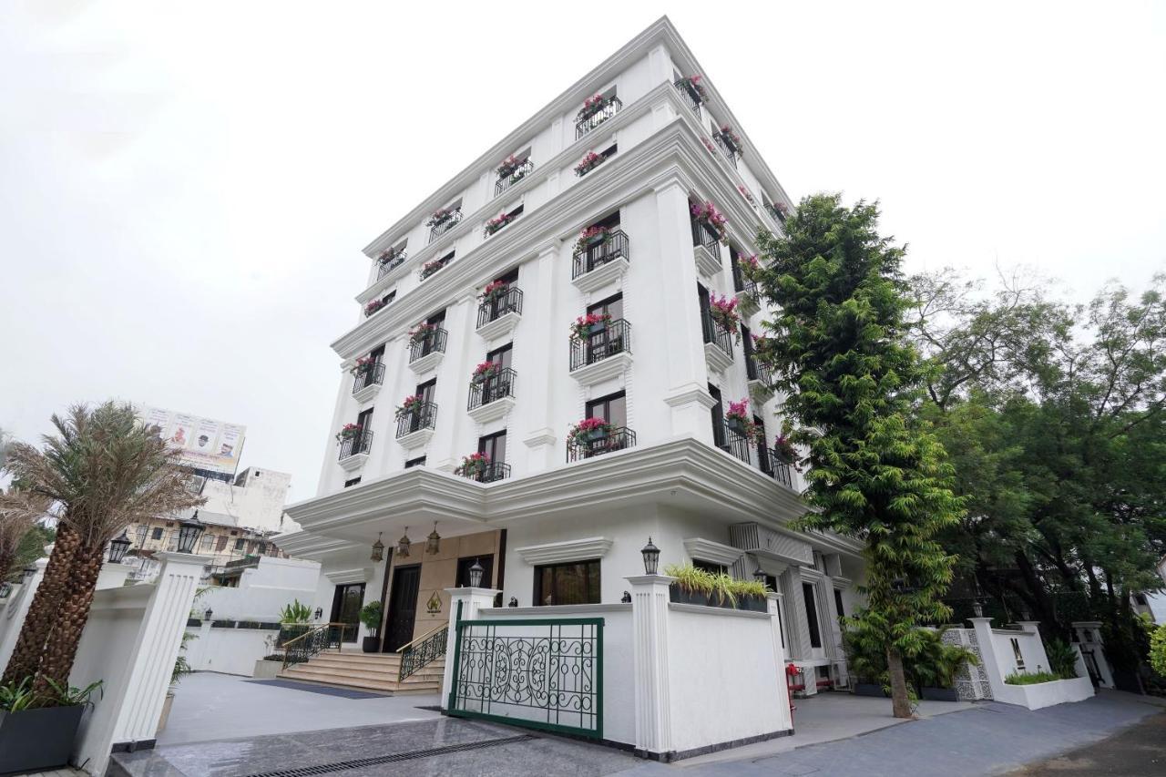 M2 Square By Monday Premium Hotel Nagpur Exterior photo